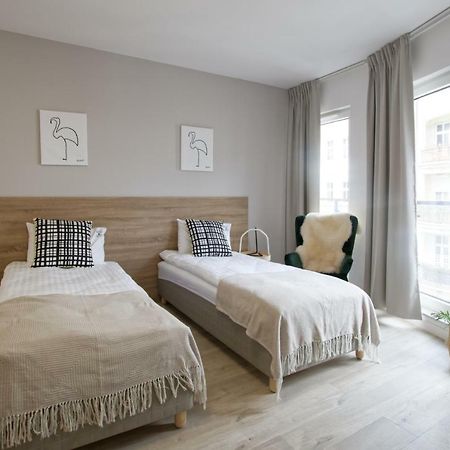 Apple Green Apartments Posen Exterior foto