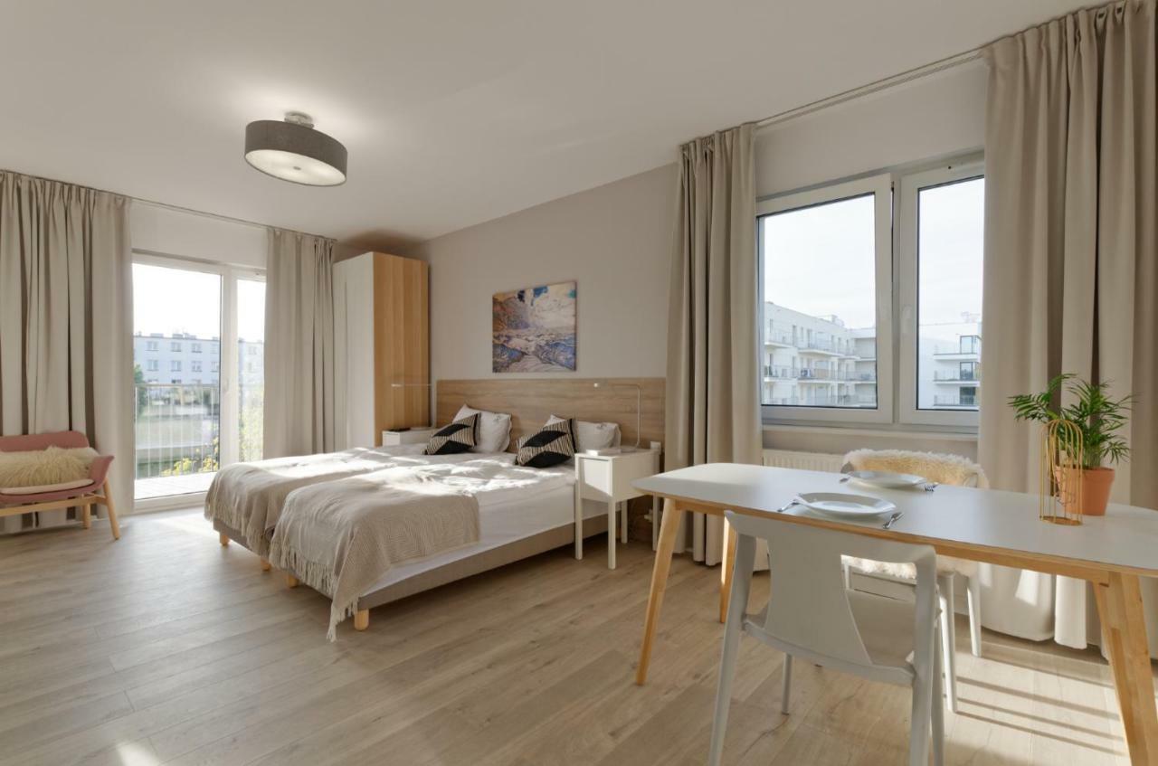 Apple Green Apartments Posen Exterior foto