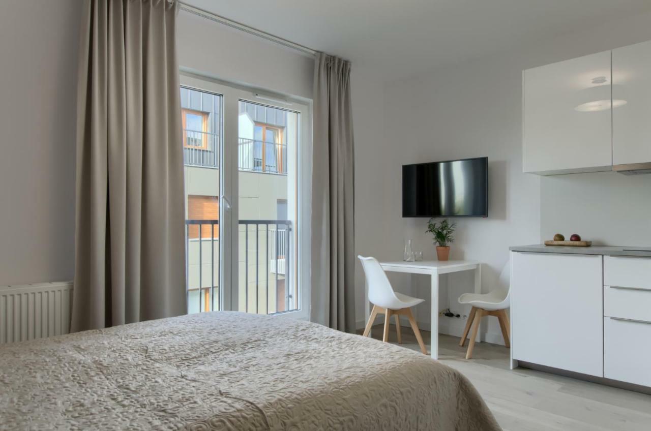 Apple Green Apartments Posen Exterior foto