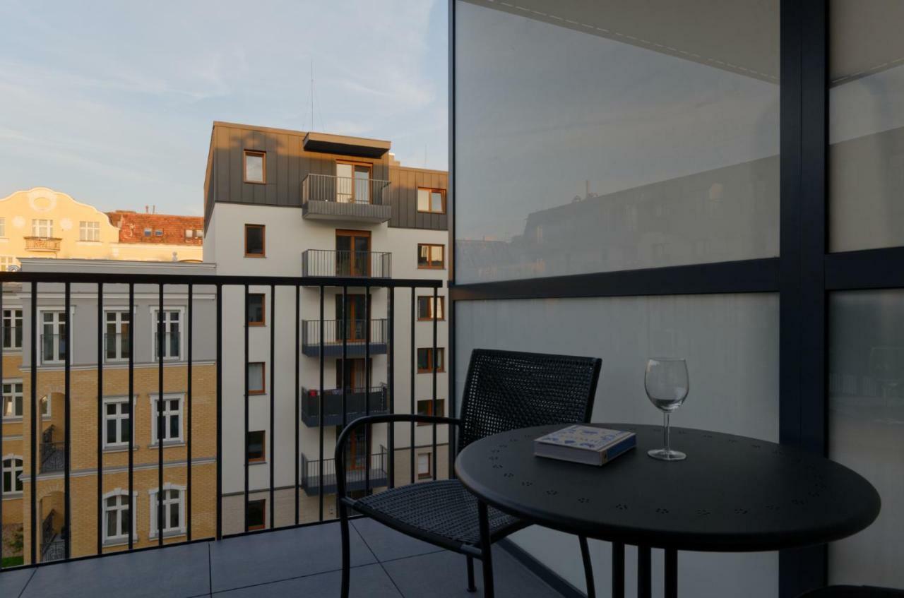 Apple Green Apartments Posen Exterior foto