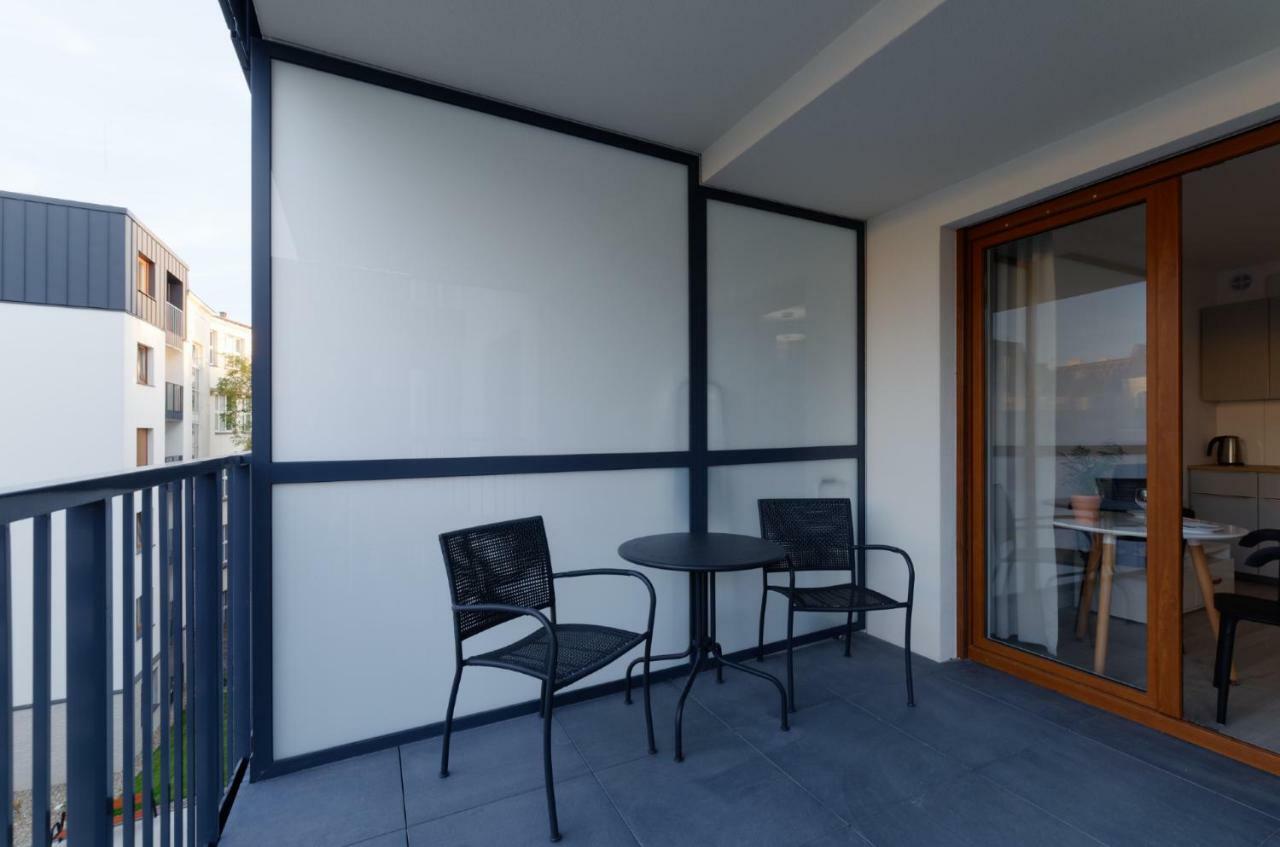 Apple Green Apartments Posen Exterior foto