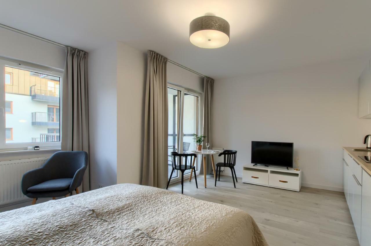 Apple Green Apartments Posen Exterior foto