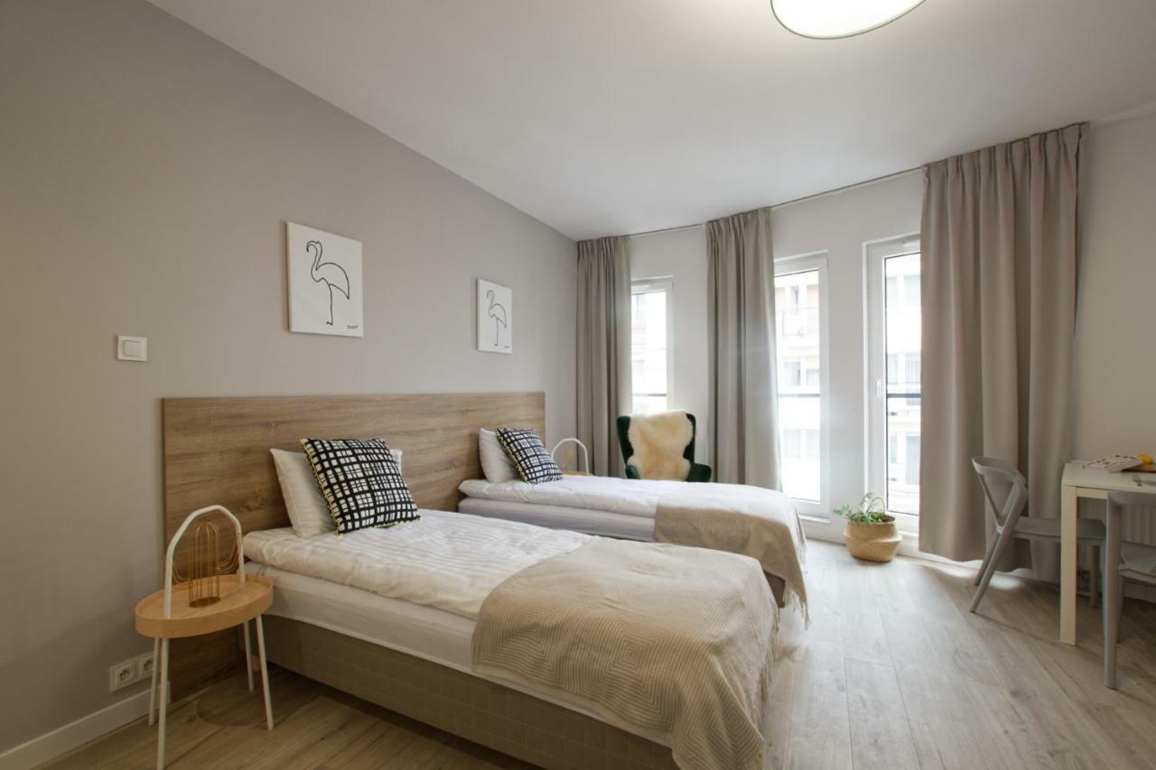 Apple Green Apartments Posen Exterior foto