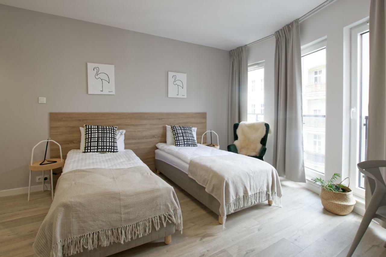 Apple Green Apartments Posen Exterior foto