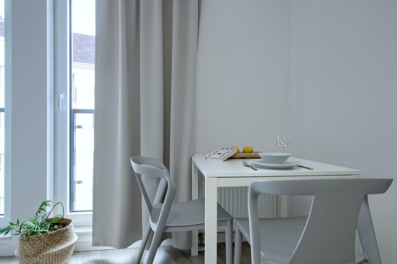 Apple Green Apartments Posen Exterior foto